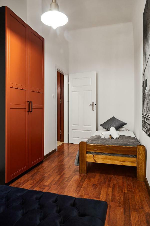 Patterned Apartment Zyblikiewicza Street Kraków Eksteriør billede